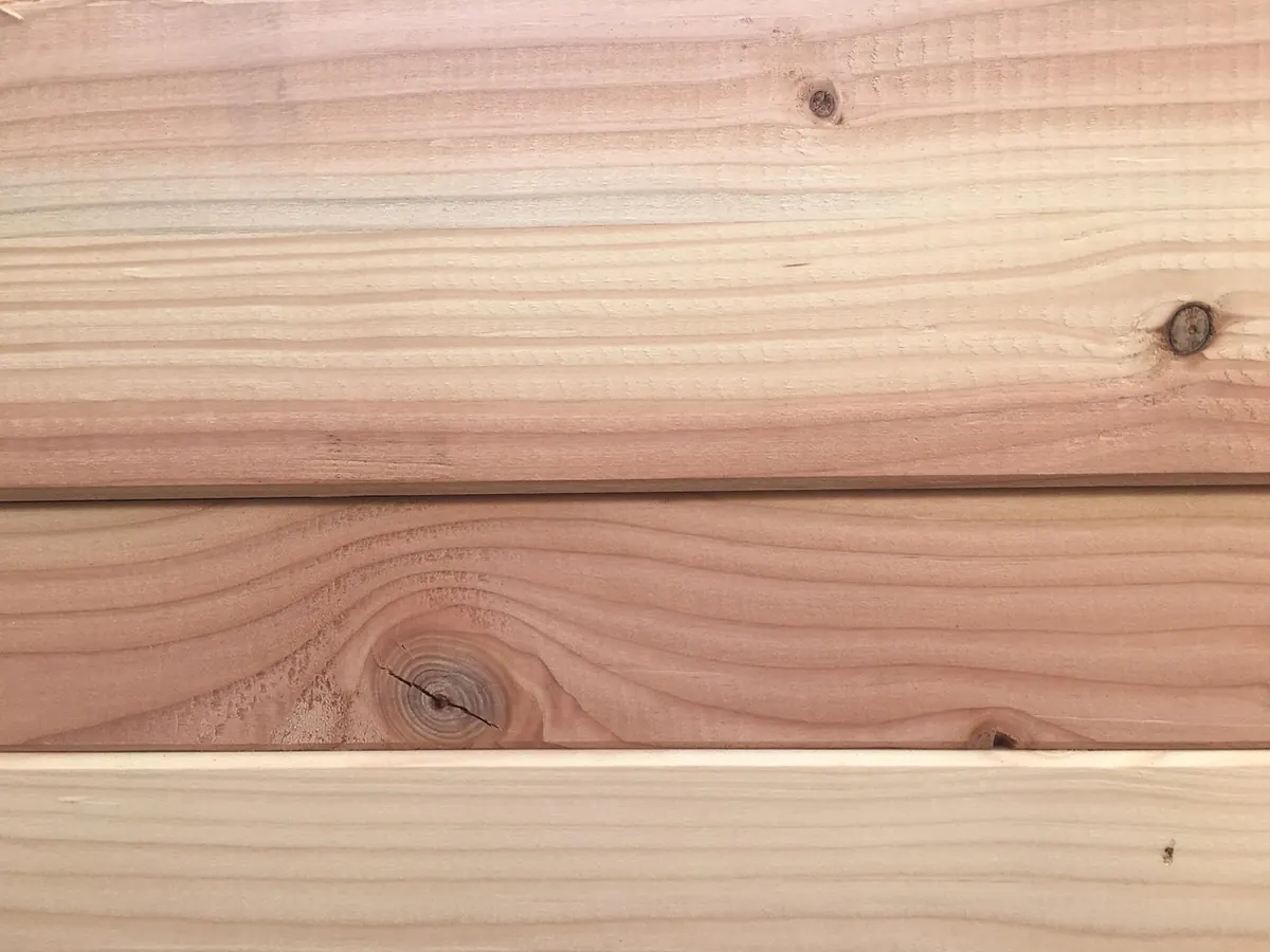 What Is Cedar Wood? A Homeowner's Guide to Types, Grades and Uses in Landscaping